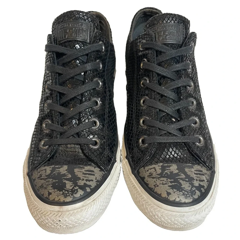 Converse All Star Chuck Taylor Sneakers Womens 9.5 Black Leather Low Top Classic